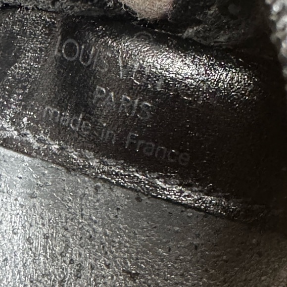 - LOUIS VUITTON Epi Trousse Crayons Pen Case Noir Black - Picture 15 of 15